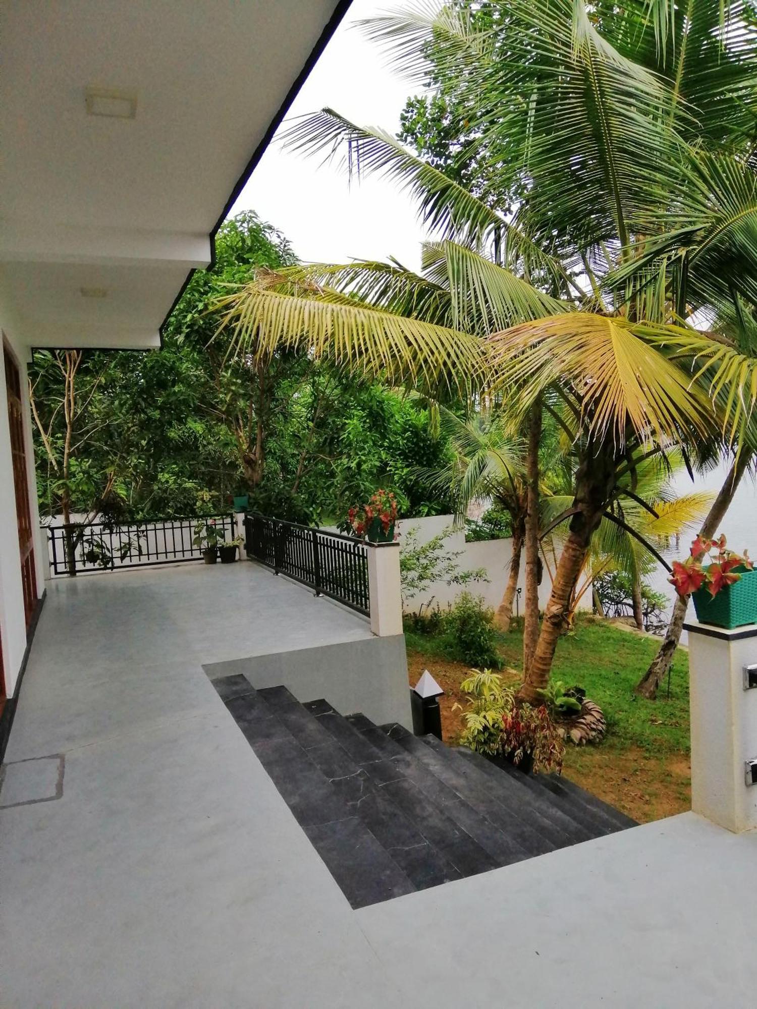 Hikka Lagoon Hikkaduwa Extérieur photo